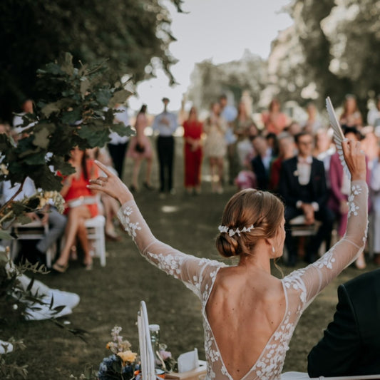 peigne fleurs porcelaine froide