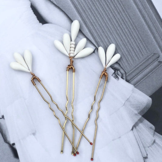 Pic à chignon porcelaine témoins