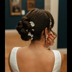 Bijoux de mariée en fleurs de porcelaine froide et perles d’eau douce – Création artisanale élégante