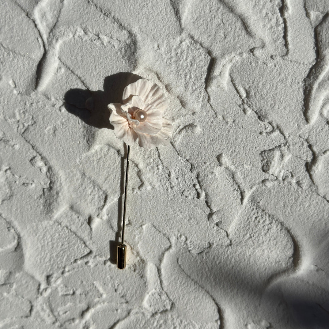 Boutonnière fleur rose