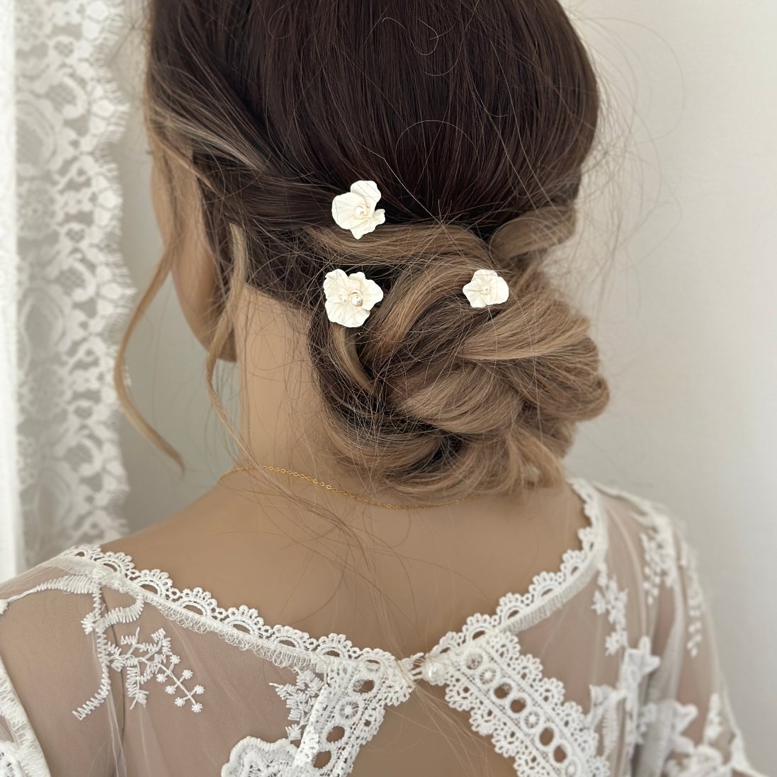 PICS CHEVEUX FLEURS ET PERLES