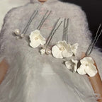 Bijoux de mariée en fleurs de porcelaine froide et perles d’eau douce – Création artisanale élégante