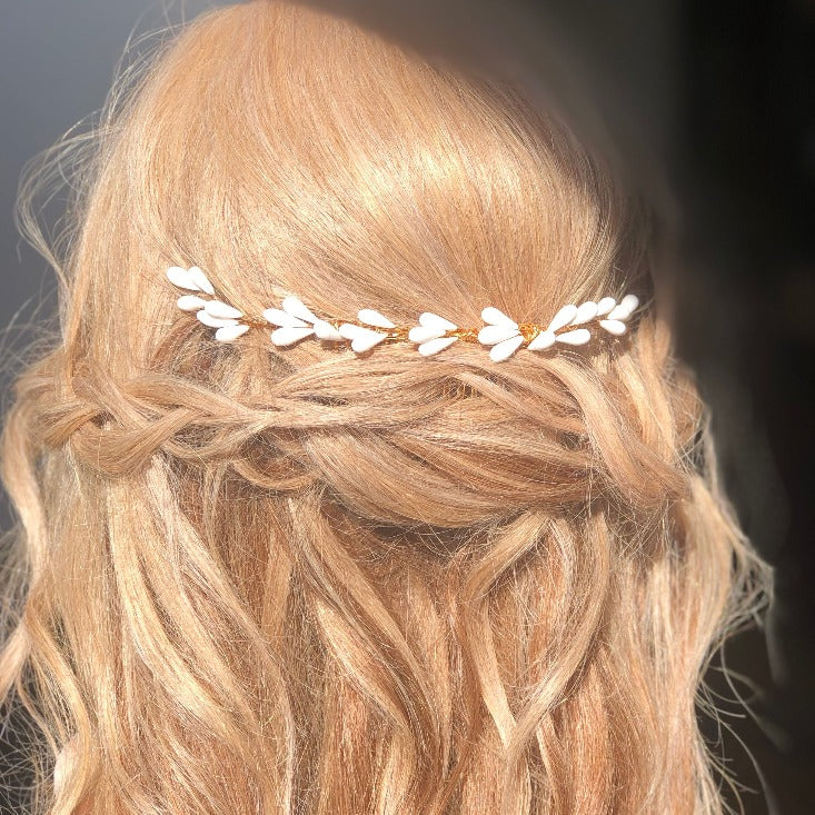 Peigne cheveux mariage en porcelaine blanche - Elégancia Accessoires